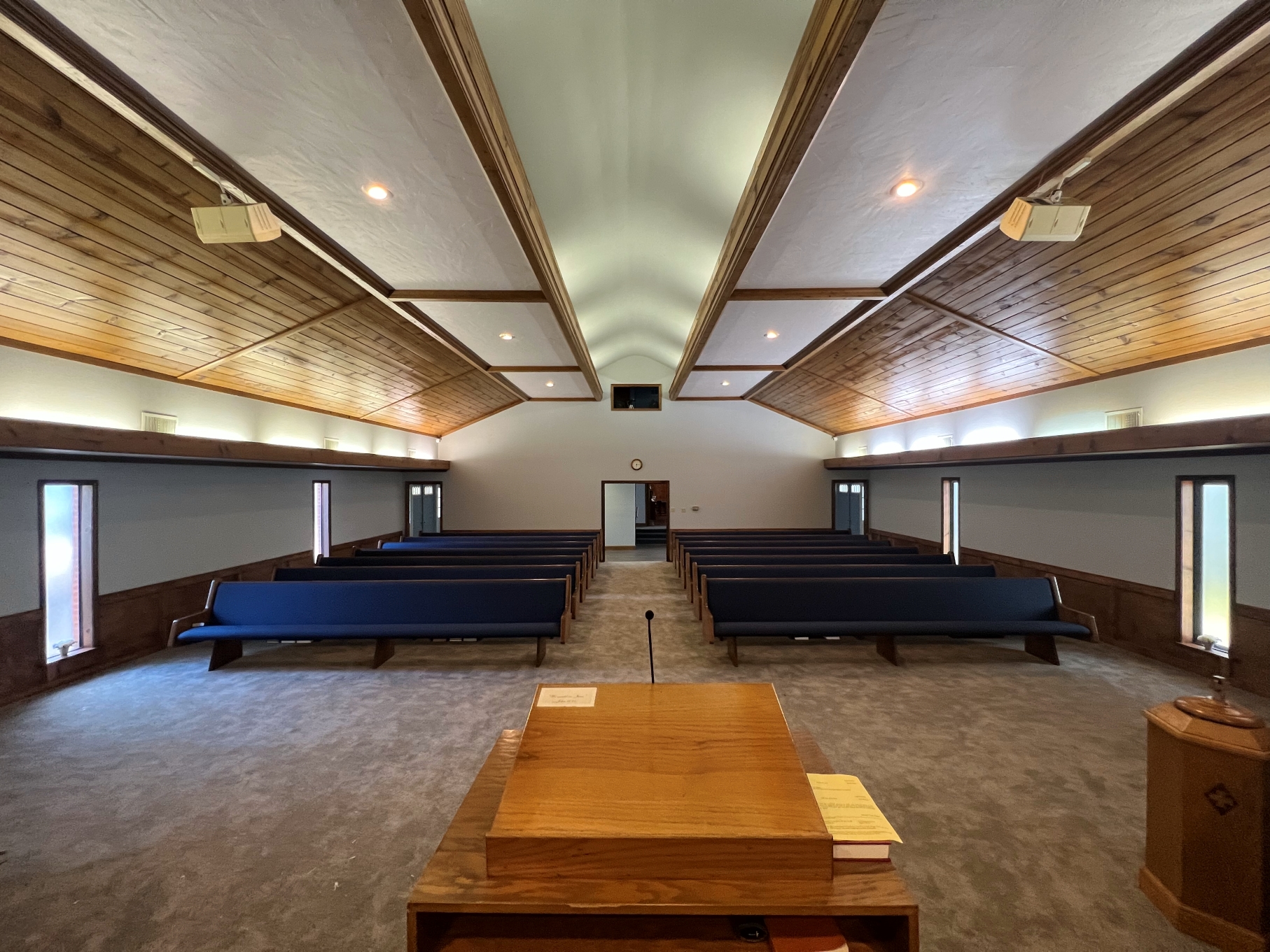 Pic2New Kivetts Pews installed in Monticello, Arkansas from Woods Church Interiors - Americas Largest Pew Dealer