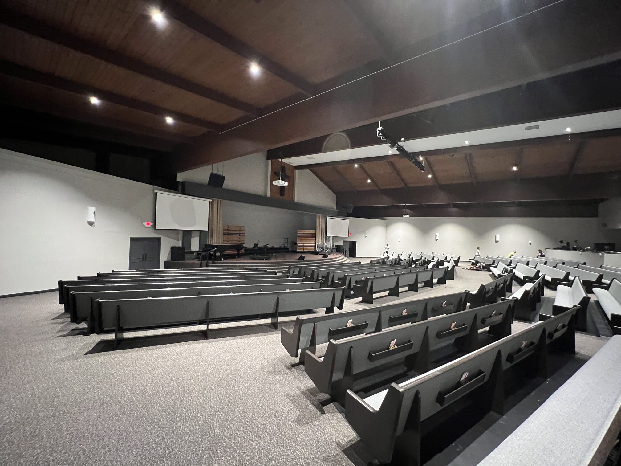 New Pews Euless, Texas - Church Furniture | Pews, Chairs, Theater Seats ...